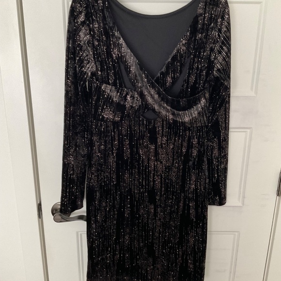 Robe de soirée - Picture 2 of 3